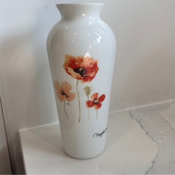 Vintage Set - 4 Marjolein Bastin Milk Glass Vases Nature’s Sketchbook - Hallmark - Picture 8 of 11